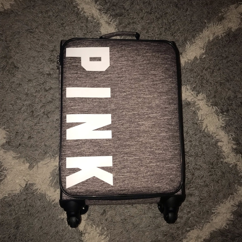VS PINK Luggage🖤